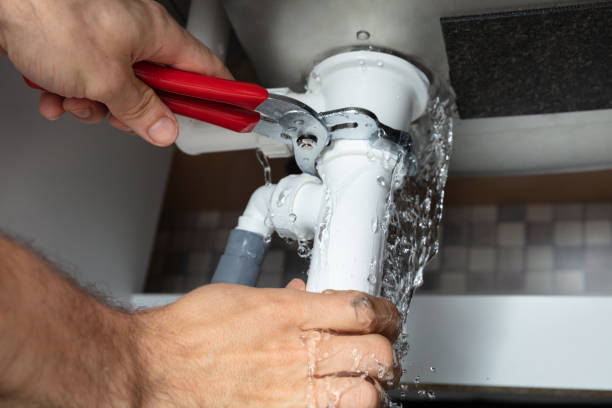 Water damage restoration experts in Maili, HI